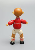 Деревянная детская игрушка на резинках «Футболист», СССР, 1970-е