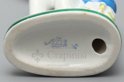 Статуэтка «Утро», скульптор Столбова Г. С., художник Лупанова Е. Н., серия «Счастливое детство», ЛФЗ