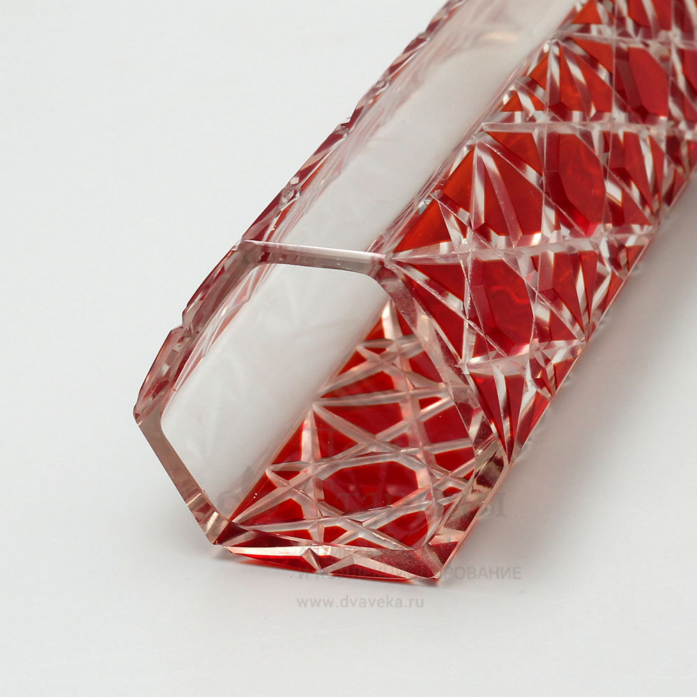 Красная ваза ссср