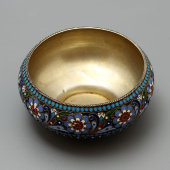 Серебряная солонка с эмалями, серебро 88 пробы, Овчинников, Россия, 1893 г.