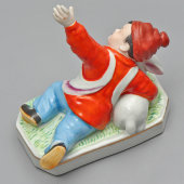Винтажная статуэтка «Мальчик с кроликом», фарфор, Китай, 1950-70 гг.