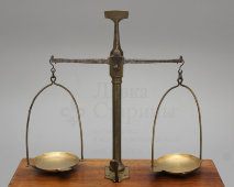 Старинные аптекарские, медицинские весы, латунь, дерево, Европа, 19 в.