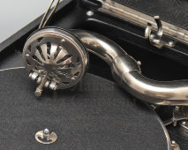 Советский патефон чемоданного типа (портативный граммофон), модель ПТ-3, Ордена Ленина завод «Молот», Вятские поляны, 1951-54 гг.