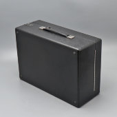 Советский патефон чемоданного типа (портативный граммофон), модель ПТ-3, Ордена Ленина завод «Молот», Вятские поляны, 1951-54 гг.