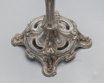 Старинный подсвечник в стиле модерн (Ар-нуво) с растительным декором для одной свечи, шпиатр, Франция, 1900-е