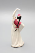 Статуэтка «Танцующая китаянка», фарфор, Китай, 1970-е