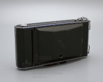 Фотоаппарат «Kodak SIX-16», объектив Kodak Anastigmat, затвор No 1 Diodak