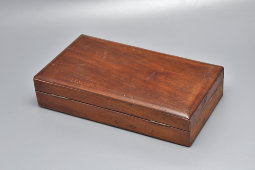 Антикварный прибор фармацевта-аптекаря, шприц, насос для изготовления таблеток, в комплекте полный набор насадок, фирма H. Steinbuch, Австрия, 1920-е