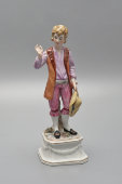 Статуэтка «Садовник», фарфоровая мануфактура Каподимонте (Capodimonte), Италия, 1-я пол. 20 в.