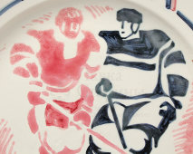 Большая декоративная тарелка «Битва титанов. Советский хоккей», фаянс ЗиК Конаково, 1980-90 гг.