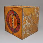 Большая жестяная коробка «Смесь чайных печений», Товарищество Эйнем, Москва, до 1917 г.