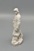 Статуэтка «Охотник», скульптор Ковнер С. Я., бисквит, Вербилки, 1959 г.