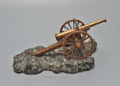 Интерьерная статуэтка «Полевая пушка Первой мировой войны», бронза, камень, Европа, 1914 г.