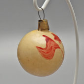 Агитационная ёлочная игрушка-шар «СССР. Красная звезда и флаги», стекло, 1930-40 гг.