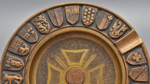 Старинная бронзовая пепельница «Дружба между Италией и Швейцарией в приграничных регионах», Европа, 1940-е