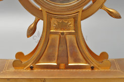 Антикварный кабинетный комплект из часов и барометра в морском стиле «Корабельные штурвалы», латунь, позолота, Европа, 18 и 19 вв.