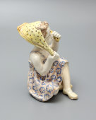 Советская фаянсовая статуэтка «Ветерок», ЗИК Конаково, автор Холодная М. П., СССР, 1960-е