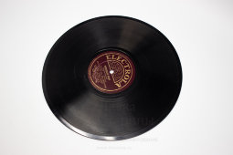 Фокстроты: Jack Hylton und sein orchester «Persische Rose» и The Sylvians «Im orient», Electrola, Германия, 1920-30 гг.