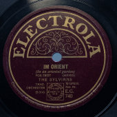 Фокстроты: Jack Hylton und sein orchester «Persische Rose» и The Sylvians «Im orient», Electrola, Германия, 1920-30 гг.