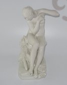 Скульптура «Обнаженная девушка»