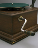 Граммофон «Exhibition gramophone Co.Limited», США