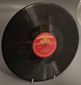 Советская пластинка: «Танец» и танго «Радуга». Апрелевский завод. 1950е гг.