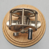 Старинная сувенирная рыболовная катушка, подарок рыбаку, латунь, бакелит, дерево, Европа, 1-я пол. 20 в.