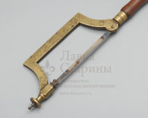 Старинная маленькая рамочная пила, ножовка с деревянной ручкой и латунной рамой, Европа, 19 в.