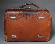 Саквояж доктора