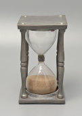 Винтажные песочные часы в подставке из олова, 13 минут, Европа, 1950-60 гг.