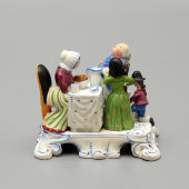 Скульптурная группа-миниатюра «За столом», бисквит, Гарднер, 1870-90 гг.