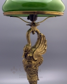 Настольная лампа Настольная лампа «Лебедь»​, Европа, нач. 20 в., бронза, натуральный камень, абажур из зеленого стекла