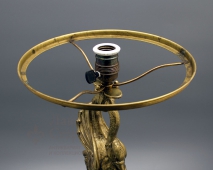 Настольная лампа Настольная лампа «Лебедь»​, Европа, нач. 20 в., бронза, натуральный камень, абажур из зеленого стекла