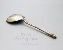 Серебряная ложка с орнаментом, 84 проба, Россия, 1890 год