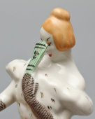 Статуэтка «Старший брат с боярской дочкой» из триптиха по сказке «Царевна-лягушка», скульптор Лотов Н. А., фарфор, Вербилки, 1950-60 гг.