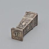 Старинная личная печать с декором из растительного орнамента и гербовых щитов, белый металл, Европа, кон. 19, нач. 20 вв.