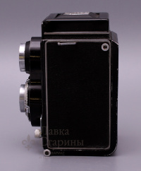 Коробочный двухобъективный фотоаппарат «Meopta Flexaret», Чехословакия