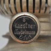 Старинная керосиновая лампа с цветочным декором, шпиатр, стекло, Kästner&Töbelmann (K&T), Эрфурт, Германия, нач. 20 в.