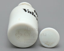 Старинный аптечный флакон, бутылёк «Масло валерианы», молочное стекло, Европа, нач. 20 в.