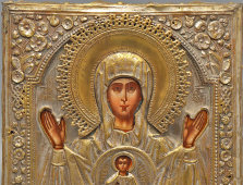 Старинная деревянная икона Божией Матери «Знамение» в латунном окладе, Россия, сер. 18 в.