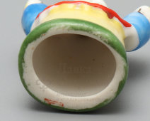 Статуэтка-миниатюра «Водоноска» из серии «Ярмарка», скульптор Андрианова Т. В., фарфор, Вербилки, 1950-60 гг.