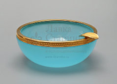 Винтажная круглая пепельница из опалинового муранского стекла с окантовкой из позолоченной бронзы, Италия, 1-я пол. 20 в.