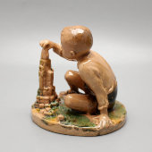 Статуэтка «Мальчик с кубиками», скульптор Столбова Г. С., Гжельская керамика, СССР, 1950-е