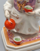 Статуэтка «Маленькая хозяйка» (Узбечка с чайником), скульптор Богданова О. М., ДЗ Дулево, 1954 г.