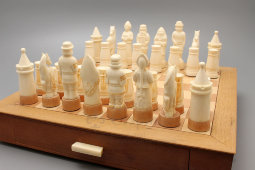 Игровой подарочный набор, шахматы «Русские», кость, СССР, 1950-60 гг.