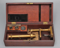 Старинный лабораторный микроскоп с набором окуляров, Franz Schmidt & Haensch, Берлин, Германия, к. 19 в.