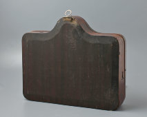 Венчальная пара в киоте: иконы «Господь Вседержитель» и «Богородица Иверская» в серебряных окладах, Москва, кон. 19 в.