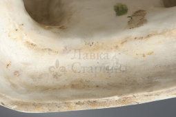 Фарфоровая ваза с корзиной «Жатва» из настольного украшения, автор Данько Н. Я., ИФЗ, Николай II, 1910-е