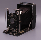 Фотоаппарат с затвором Compur и объективом Doppel Anastigmat ​Eurynar