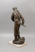 Спортивная скульптура «Альпинист с ледорубом», скульптор Абалаков Е. М., бронза